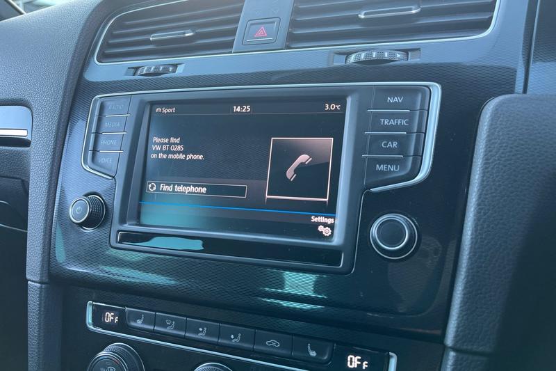 Used Volkswagen Golf 2016 for sale - 77088129: Photo 27