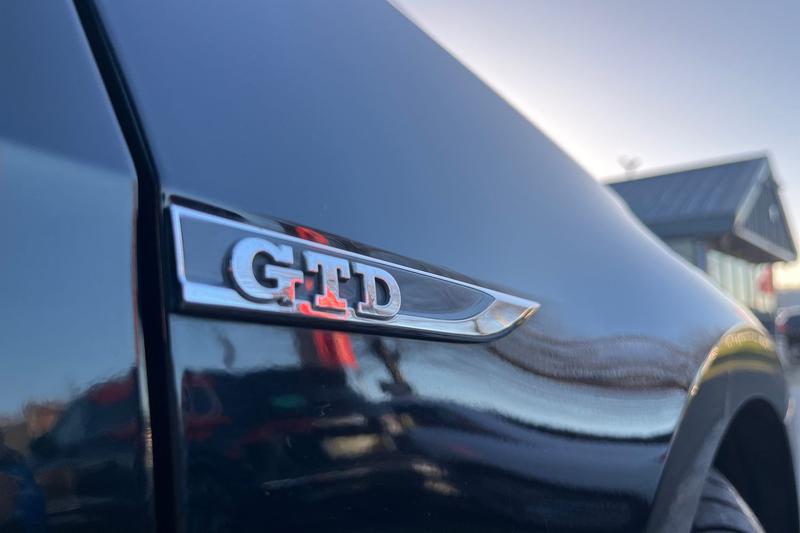 Used Volkswagen Golf 2016 for sale - 77088129: Photo 40