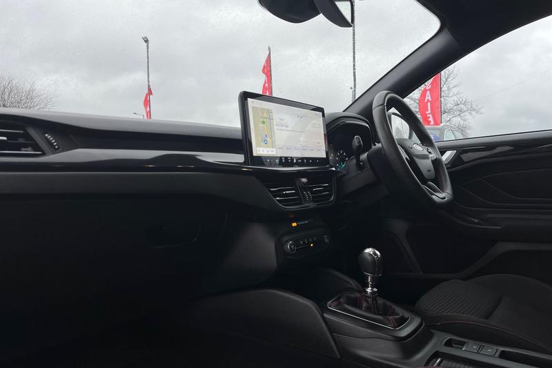 Used Ford Focus 2023 for sale - 77301209: Photo 18