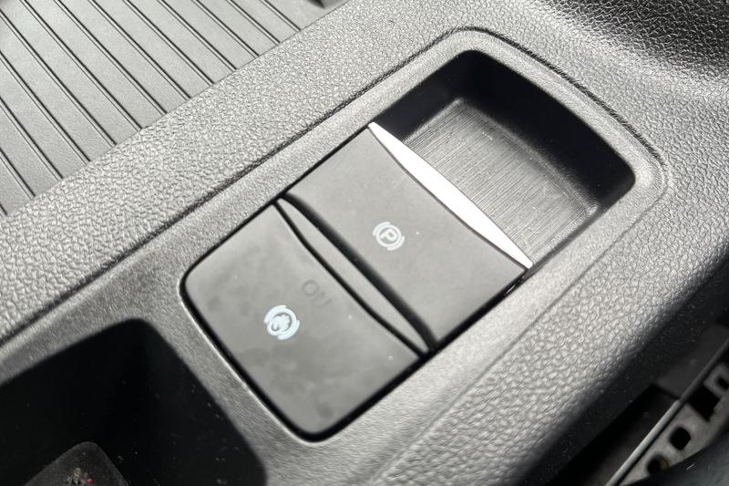 Used Ford Kuga 2020 for sale - 76302791: Photo 36