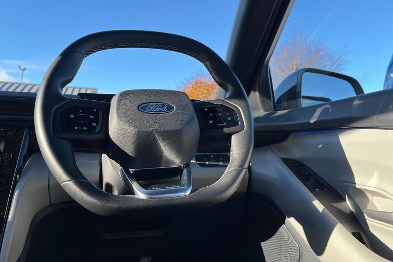 Used Ford Explorer 2025 for sale - 77407009: Photo 12