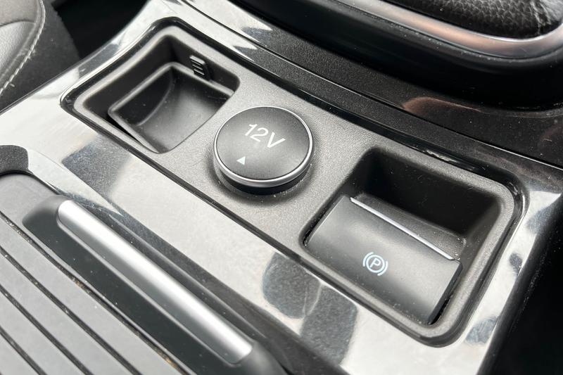 Used Ford Kuga 2019 for sale - 77367705: Photo 35