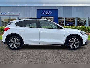 Used Ford Focus 2019 for sale - 77685137: Photo