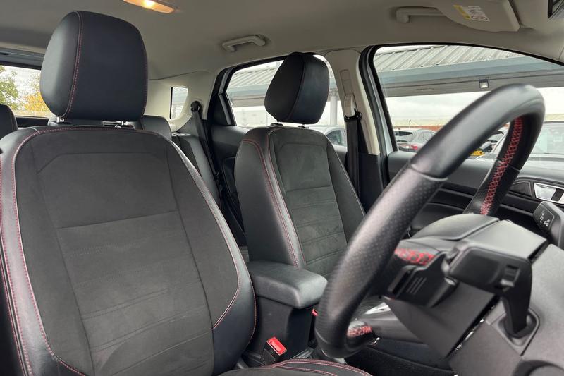 Used Ford Ecosport 2018 for sale - 76545252: Photo 17