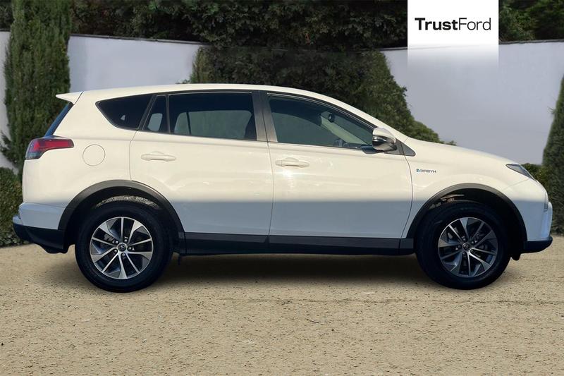 Used Toyota RAV4 2018 for sale - 76782193: Photo 3