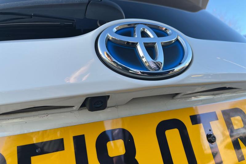 Used Toyota RAV4 2018 for sale - 76782193: Photo 40