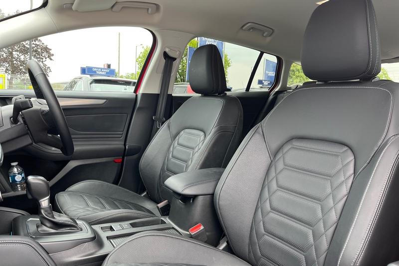 Used Ford Focus 2024 for sale - 76400125: Photo 19