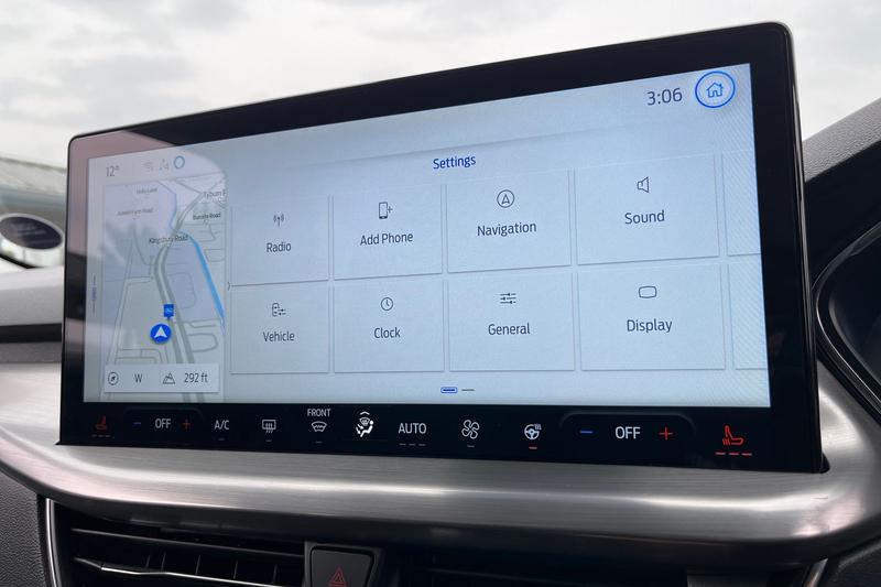 Used Ford Focus 2024 for sale - 76400125: Photo 31