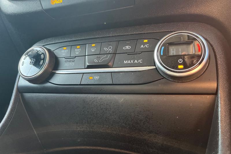 Used Ford Fiesta 2017 for sale - 77746766: Photo 31