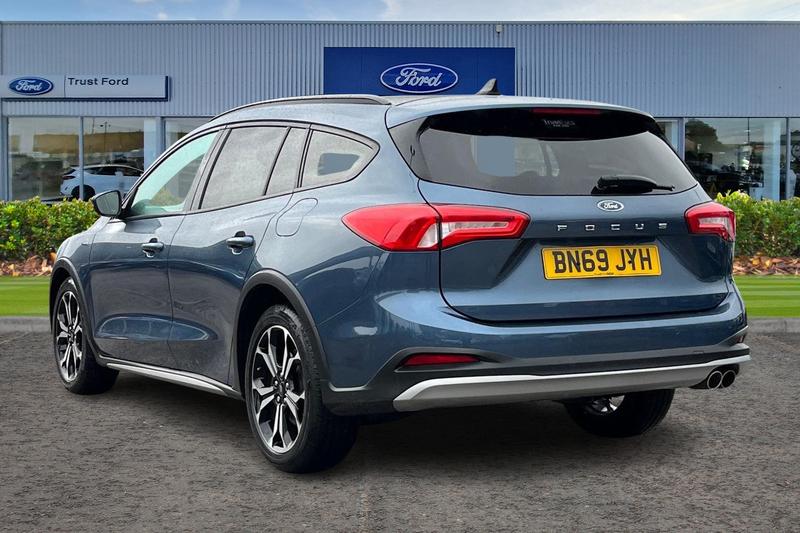 Used Ford Focus 2020 for sale - 76382110: Photo 2