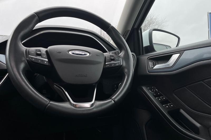 Used Ford Focus 2020 for sale - 77619942: Photo 12