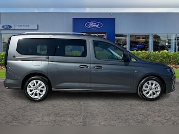 Used Ford Tourneo Connect 2024 for sale - 78424637: Photo