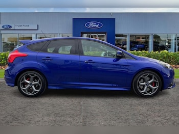 Used Ford Focus 2013 for sale - 76480471: Photo