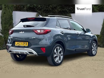 Used Kia Stonic 2023 for sale - 79775920: Photo