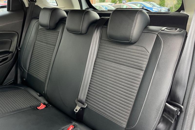 Used Ford Ecosport 2020 for sale - 76332648: Photo 20