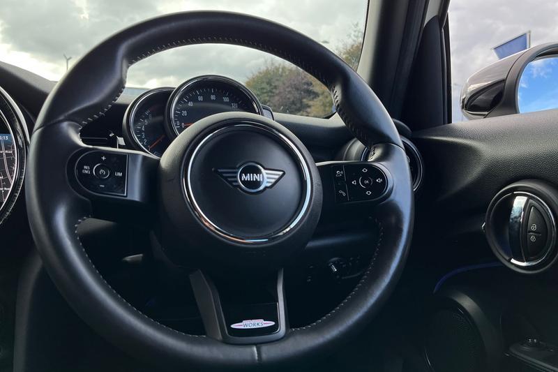 Used MINI Hatch 2022 for sale - 76064659: Photo 12
