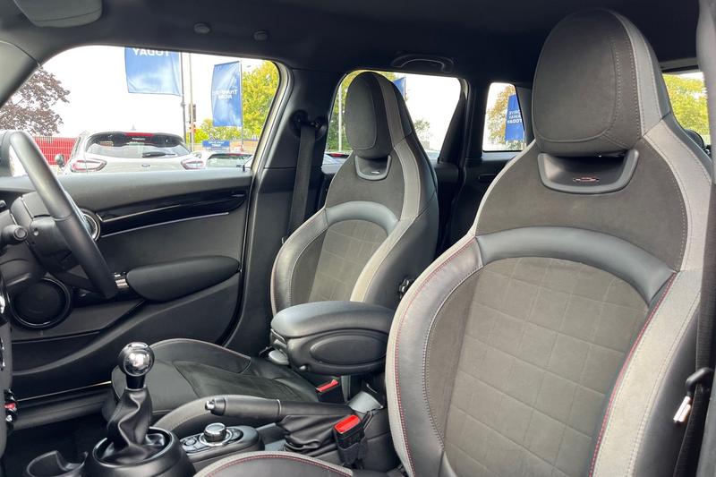 Used MINI Hatch 2022 for sale - 76064659: Photo 19