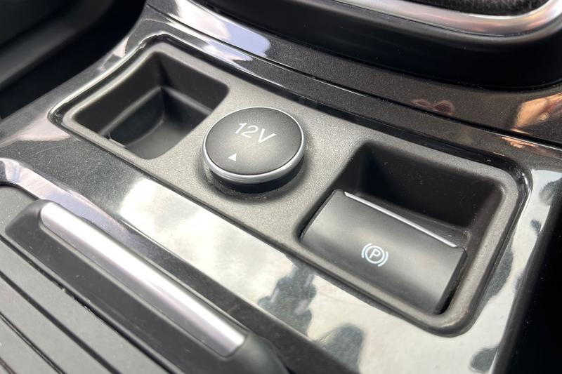 Used Ford Kuga 2018 for sale - 77672560: Photo 34