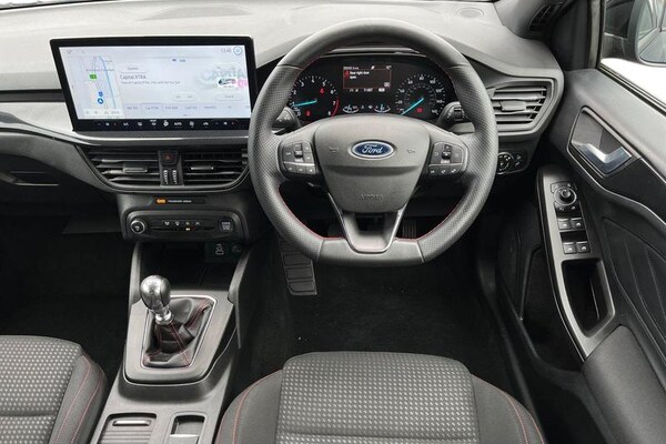 Used Ford Focus 2022 for sale - 76255399: Photo 11