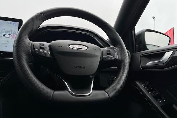 Used Ford Focus 2022 for sale - 76255399: Photo 12