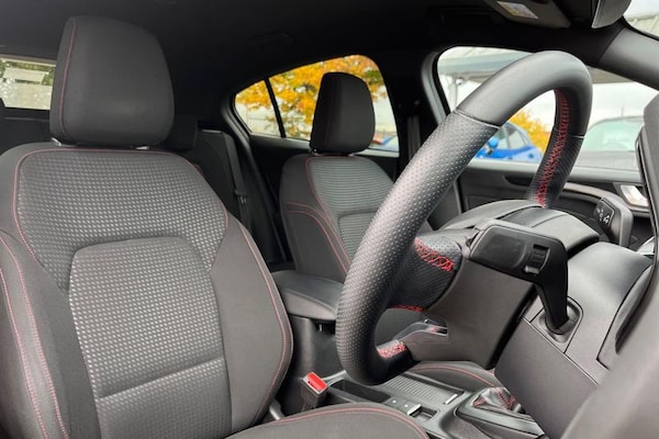 Used Ford Focus 2022 for sale - 76255399: Photo 17