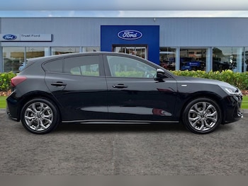 Used Ford Focus 2022 for sale - 76255399: Photo 3