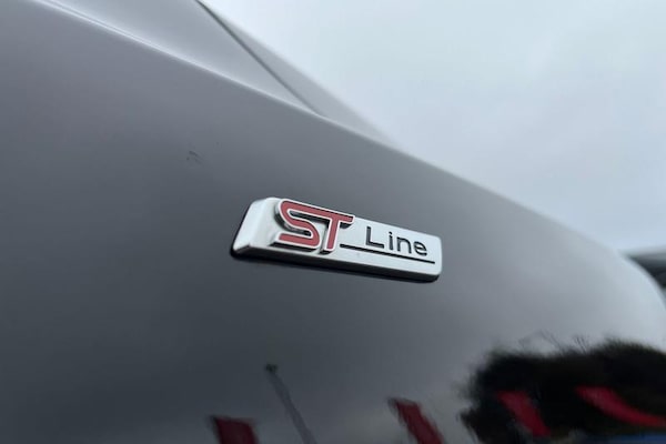 Used Ford Focus 2022 for sale - 76255399: Photo 40