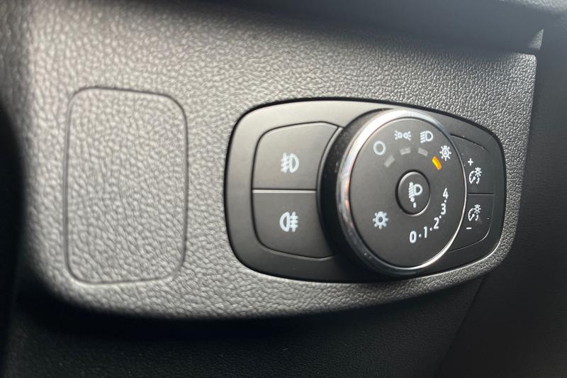 Used Ford Focus 2023 for sale - 76500643: Photo 23