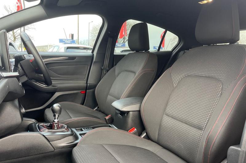 Used Ford Focus 2022 for sale - 77225857: Photo 19