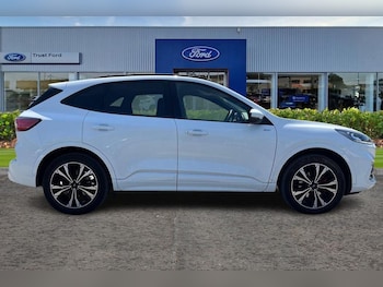 Used Ford Kuga 2024 for sale - 79141023: Photo