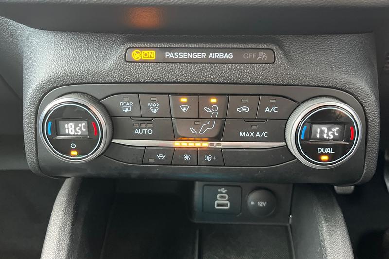 Used Ford Focus 2023 for sale - 76142568: Photo 31