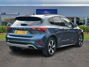 Used Ford Focus 2023 for sale - 76142568: Photo 4