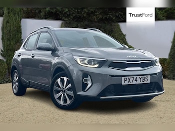 Used Kia Stonic 2024 for sale - 79369345: Photo