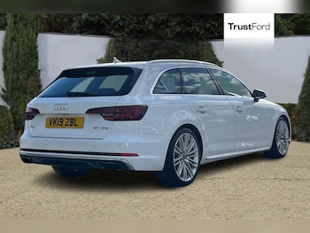 Used Audi A4 2019 for sale - 76123764: Photo 4