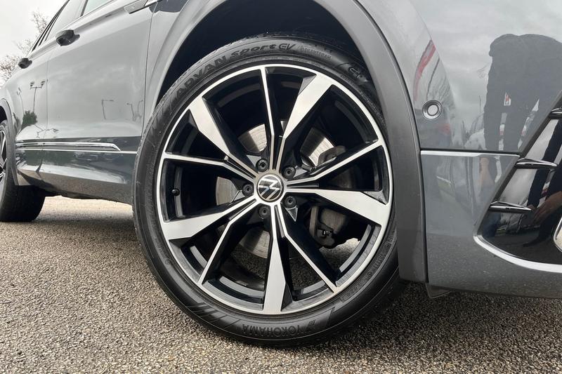 Used Volkswagen Tiguan 2023 for sale - 77339903: Photo 8