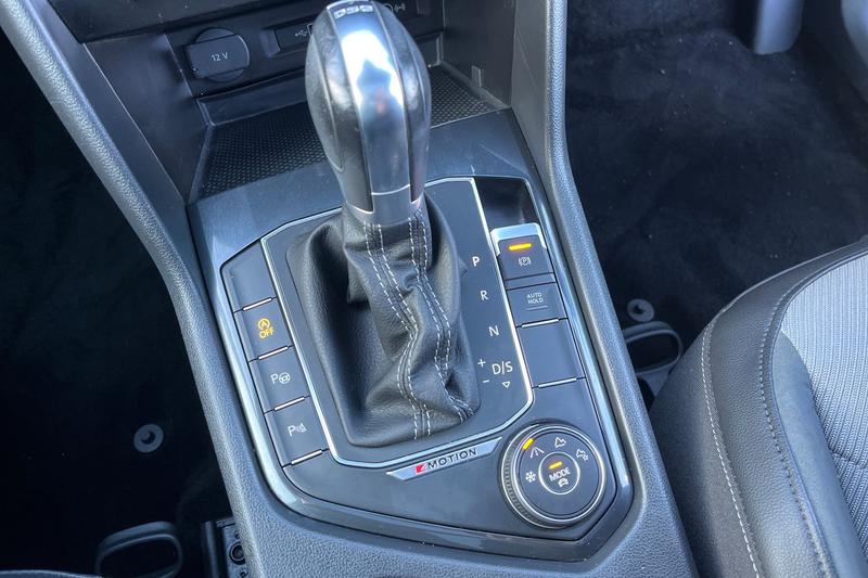 Used Volkswagen Tiguan 2018 for sale - 76782212: Photo 35