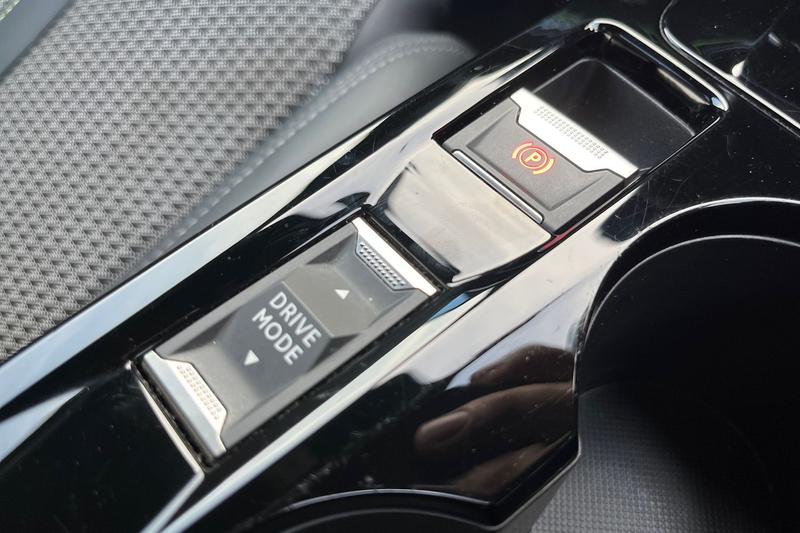 Used Peugeot 208 2022 for sale - 76966152: Photo 35