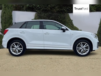 Used Audi Q2 2017 for sale - 79383950: Photo