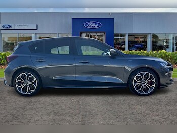 Used Ford Focus 2023 for sale - 77918562: Photo