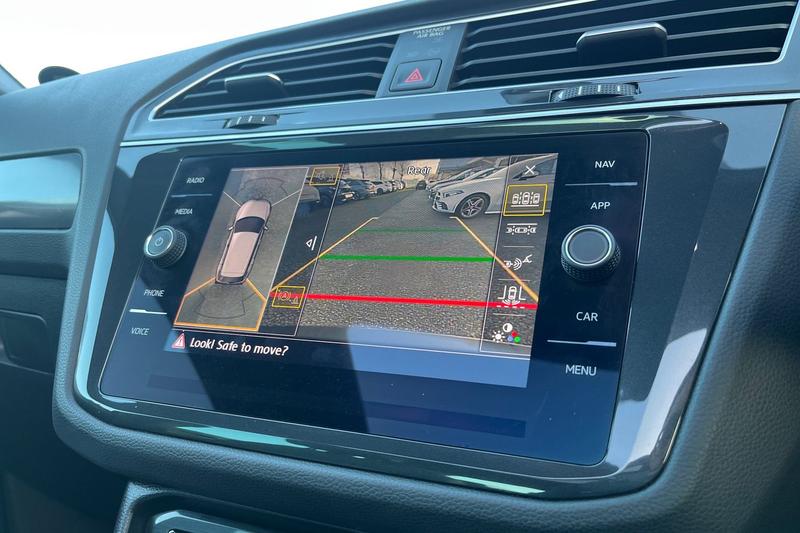 Used Volkswagen Tiguan 2020 for sale - 76904551: Photo 32