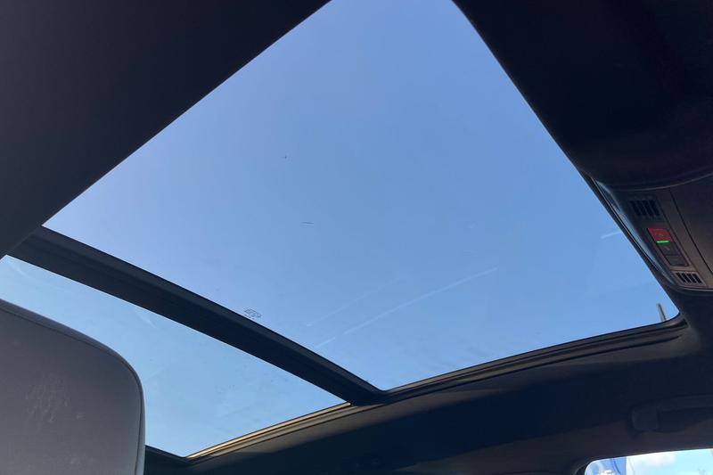 Used Volkswagen Tiguan 2020 for sale - 76904551: Photo 36