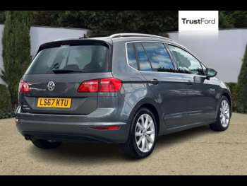 Used Volkswagen Golf SV 2017 for sale - 75044143: Photo