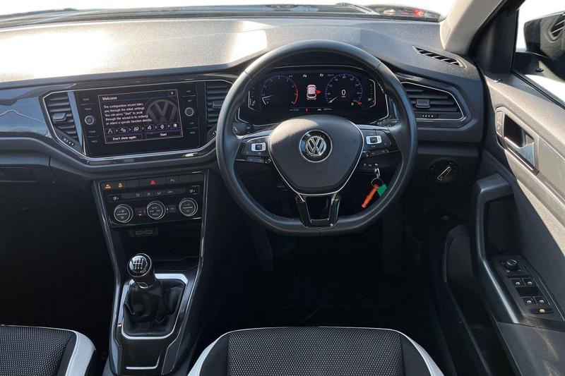 Used Volkswagen T-Roc 2020 for sale - 77746768: Photo 11