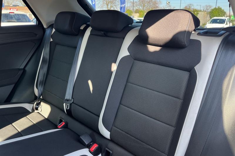 Used Volkswagen T-Roc 2020 for sale - 77746768: Photo 20