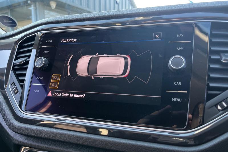 Used Volkswagen T-Roc 2020 for sale - 77746768: Photo 32