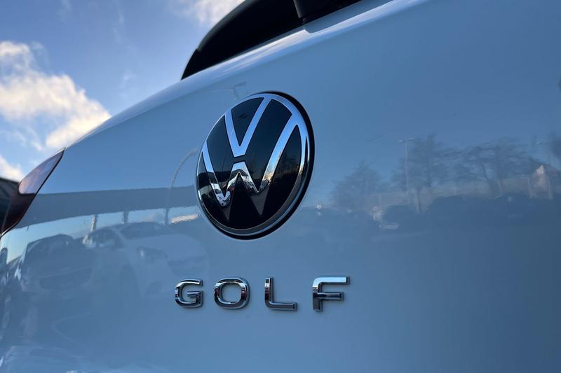 Used Volkswagen Golf 2022 for sale - 77231370: Photo 39