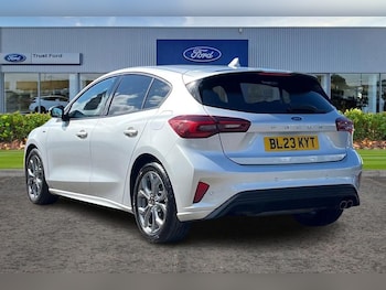 Used Ford Focus 2023 for sale - 75880949: Photo