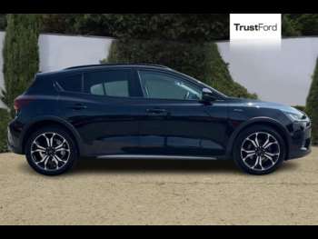 Used Ford Focus 2023 for sale - 74955215: Photo