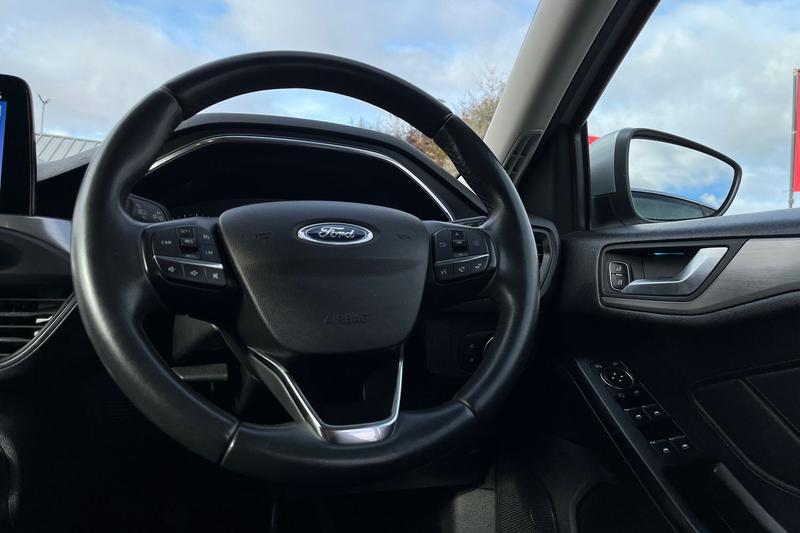 Used Ford Focus 2019 for sale - 76196682: Photo 12