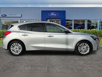 Used Ford Focus 2019 for sale - 76196682: Photo 3
